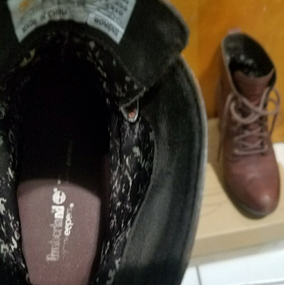 Timberland Boots - Picture 5 of 7